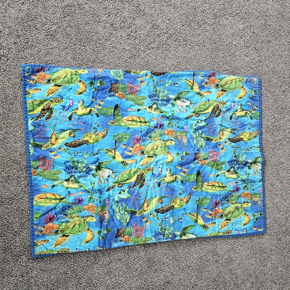 Colorful Aquatic Theme Throw Blanket